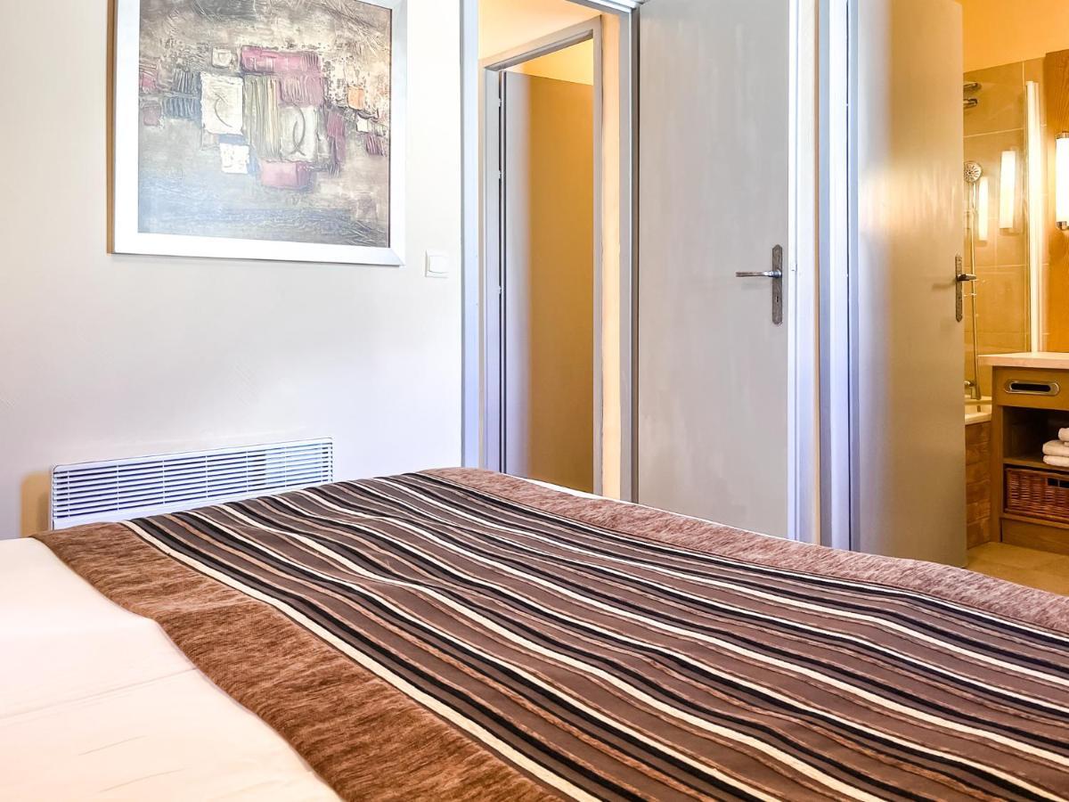 South Facing 2-Bed Apartment With Fireplace, Terrasses Deos Флен Экстерьер фото