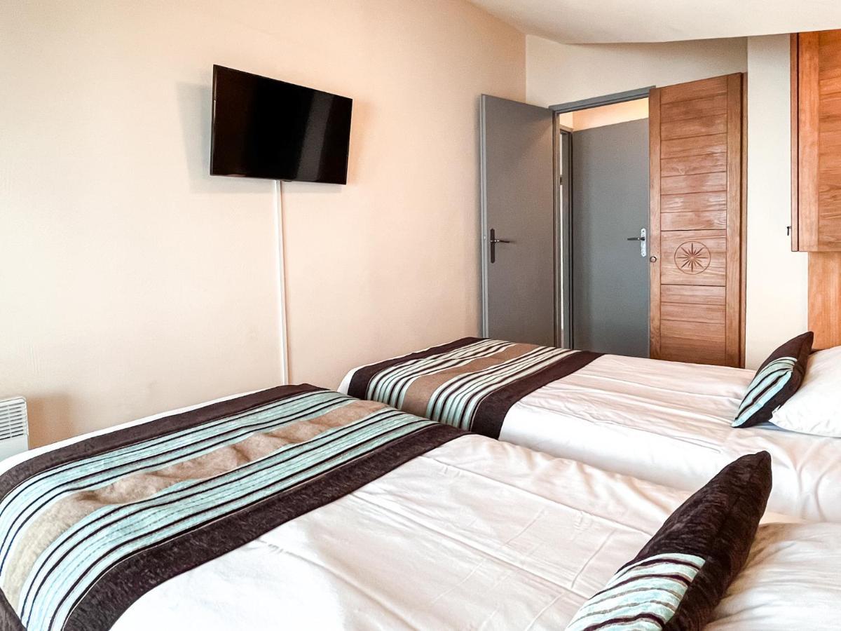 South Facing 2-Bed Apartment With Fireplace, Terrasses Deos Флен Экстерьер фото
