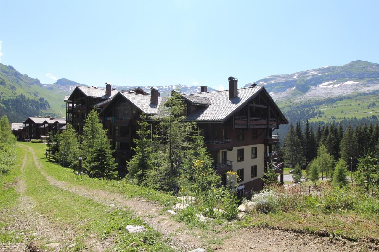 South Facing 2-Bed Apartment With Fireplace, Terrasses Deos Флен Экстерьер фото